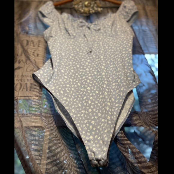 Blue and White floral Milkmaid  Bodysuit - Picture 3 of 6